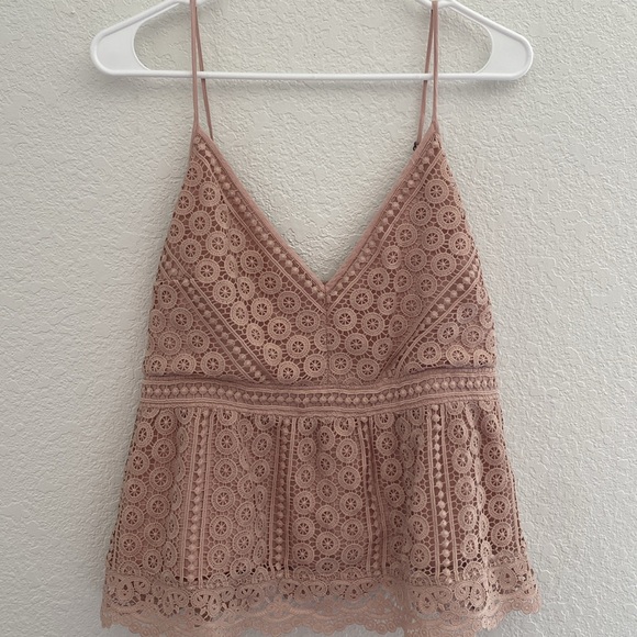 Abercrombie & Fitch Blush Pink Lace Crochet Tank - Picture 2 of 5